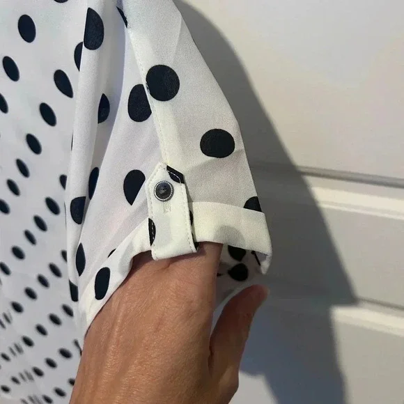 MAURICES size small blouse. New with tags! - Picture 4 of 5